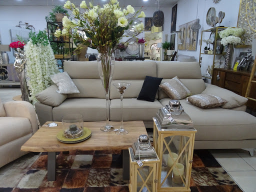 Mukaby Home and Decor. By Muebles Hnos. Gavira Collado Estepona